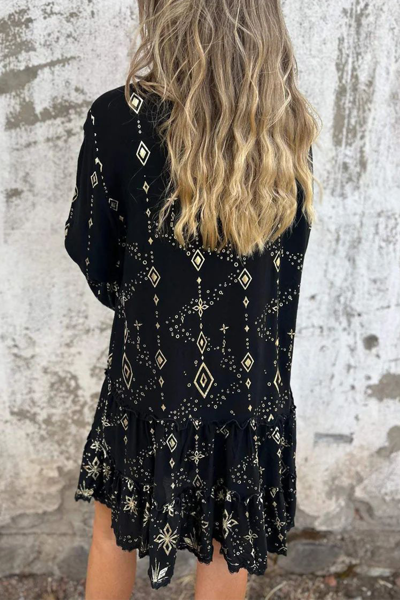 Casual Bronzing Pattern Patchwork Ruffle Contrast Button Collar A Line Dresses - Fashionpara