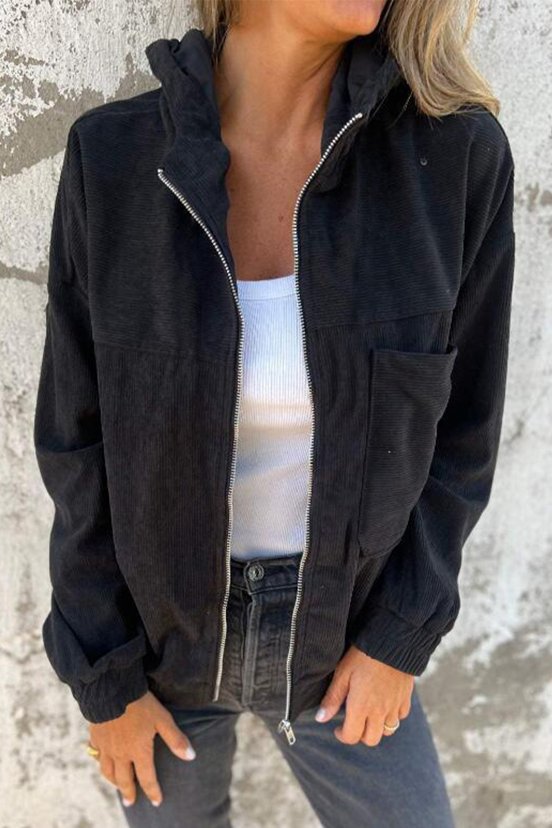 Stylish Hooded Zipper Jacket with Convenient Pockets
