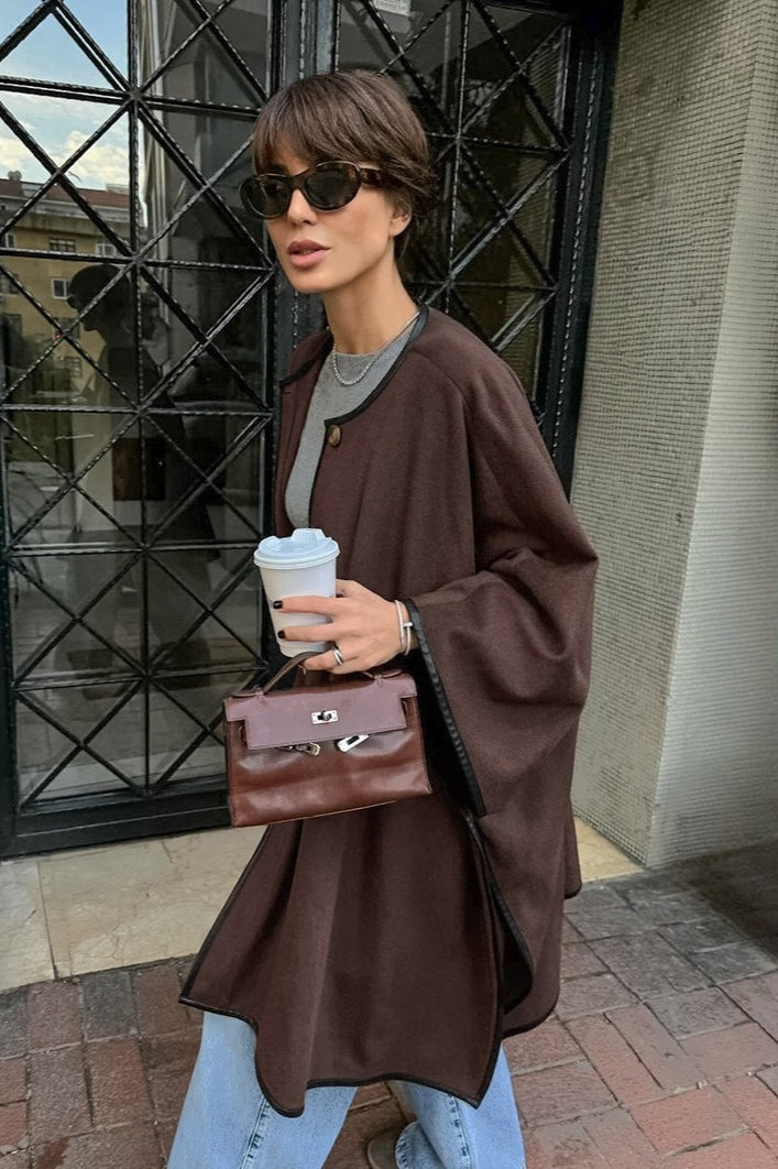 Elegant Vintage Batwing Sleeve Coat for Timeless Style