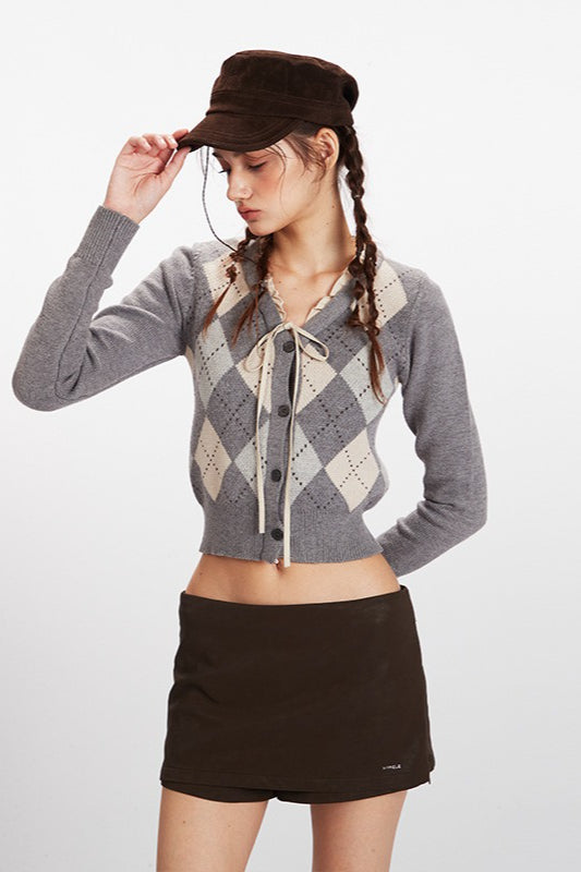 Argyle V-Neck Cropped Knit Top