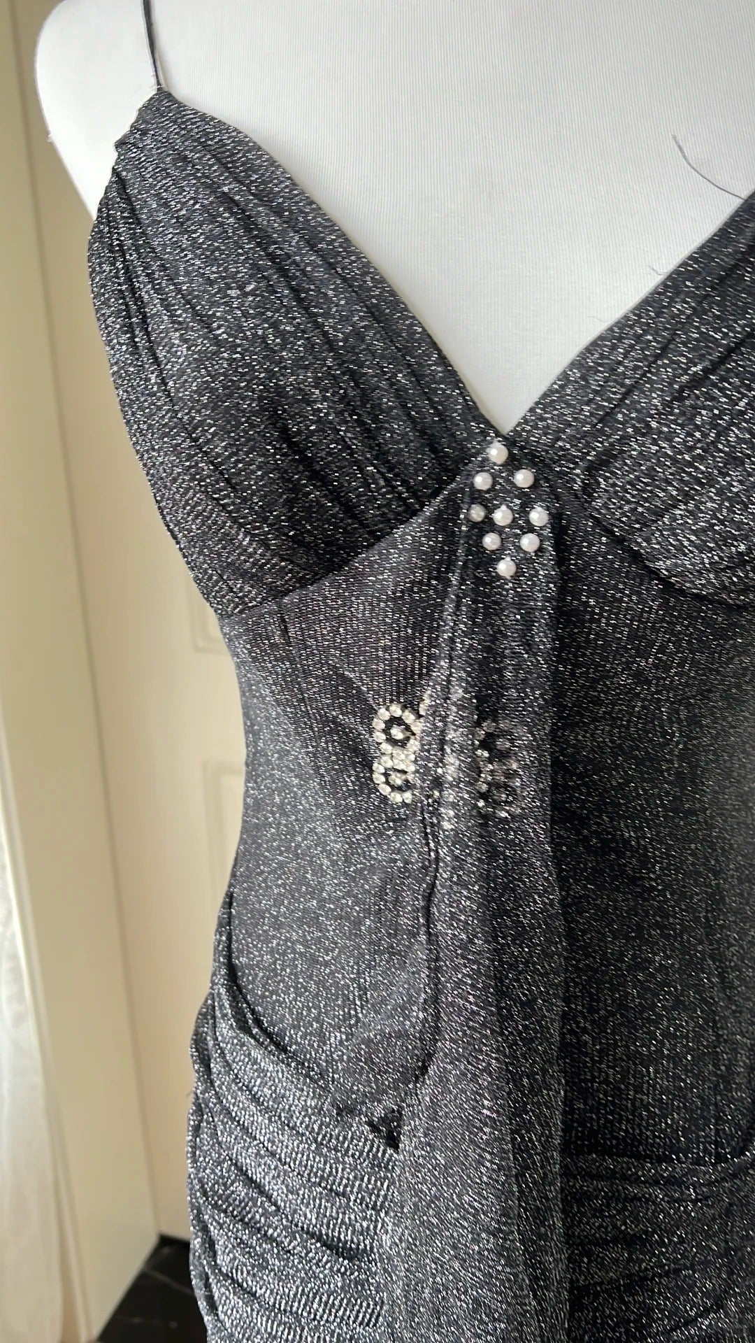 Sexy Silver-black Mermaid Ruffled Deep V Halter Shimmering Long Prom Dress Evening Dress P4197