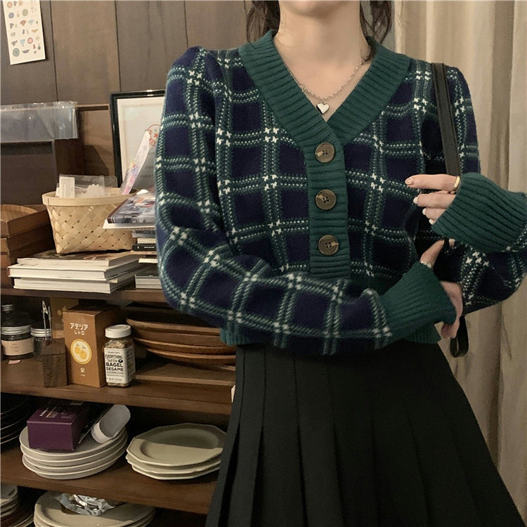 KittenAlarm - Vintage V-Neck Plaid Cropped Cardigan Sweater