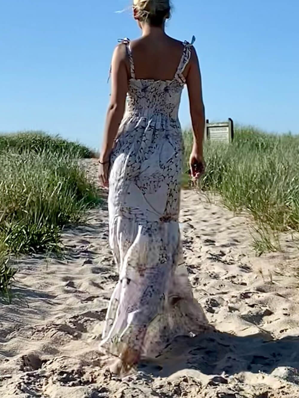 Elegant Vacation Print Pleated Tiered Dress - Fashionpara