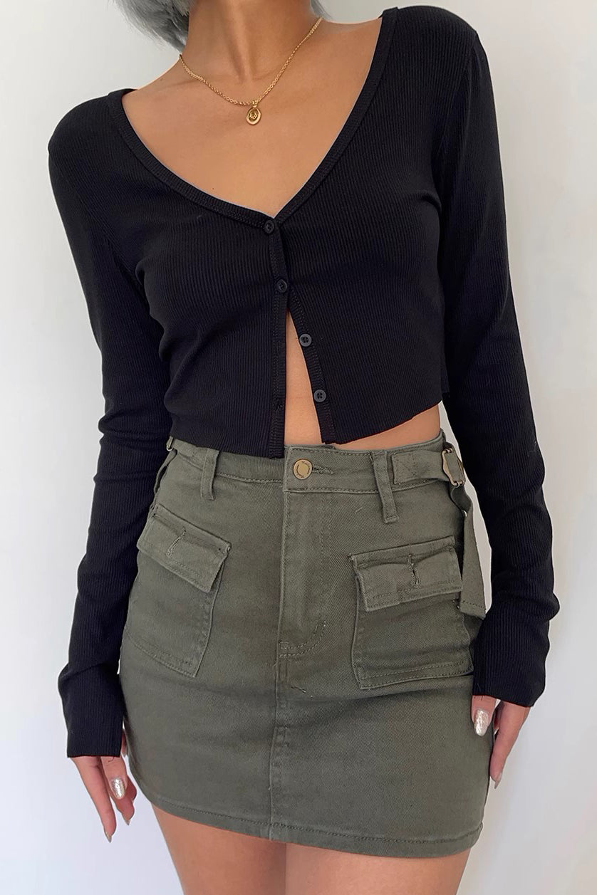 Elegant V-Neck Cardigan Top for Effortless Style and Comfort