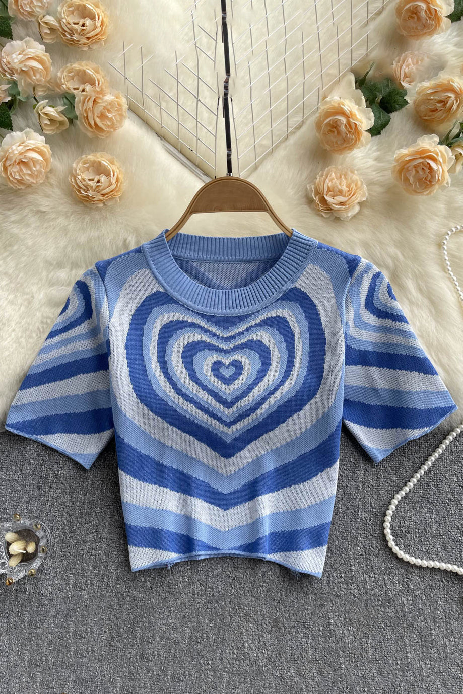 Short Sleeves Knitted Tops O Neck Elastic Waist Short T Shirt Style Heart Print Knit Blouse