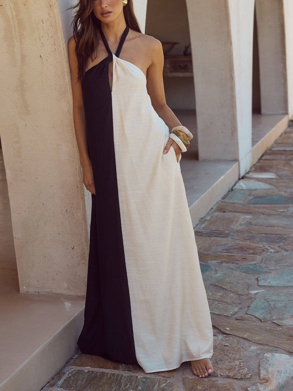 Hanging Neck Bold Contrast Color Halter Pocketed A-Line Maxi Dress - Fashionpara