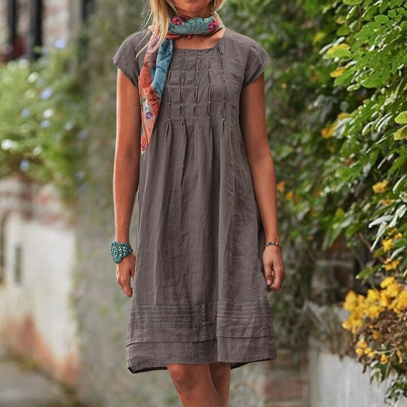 Short Sleeve Pintuck Gathered Front Tiered Band Hem Knee Dress