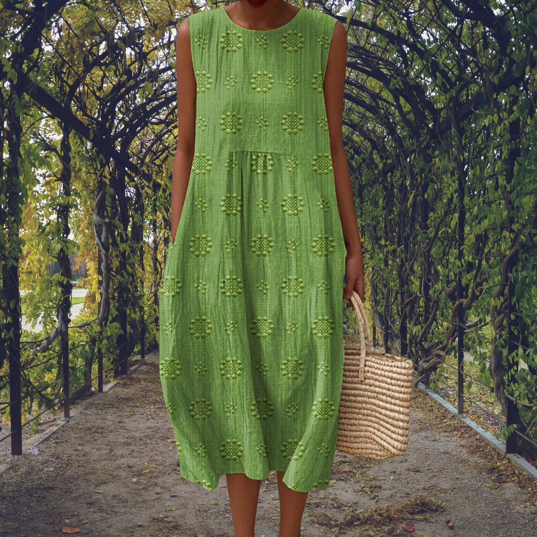 Eyelet Embroidered Sleeveless Midi Dress 2
