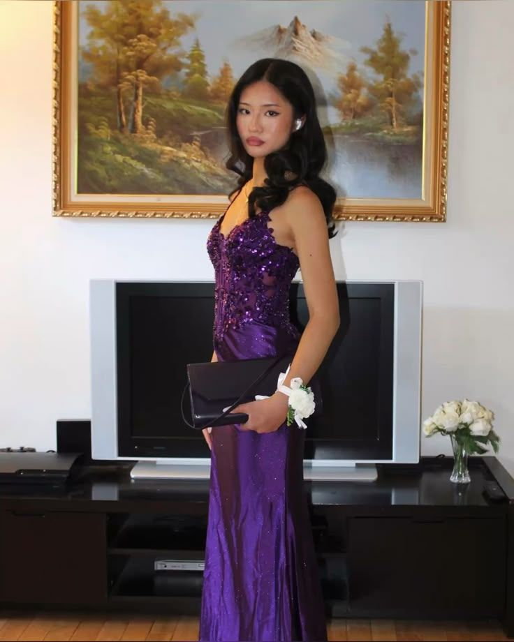 Elegant Spaghetti Straps Purple Satin Appliques Beaded Mermaid Evening Dress Side Slit Long Wedding Guest Dress D1803