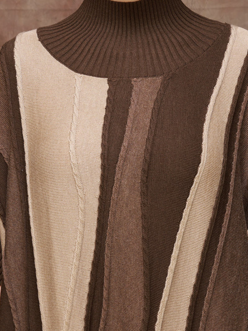 Half High Collar Pattern Midi Dress - View 4