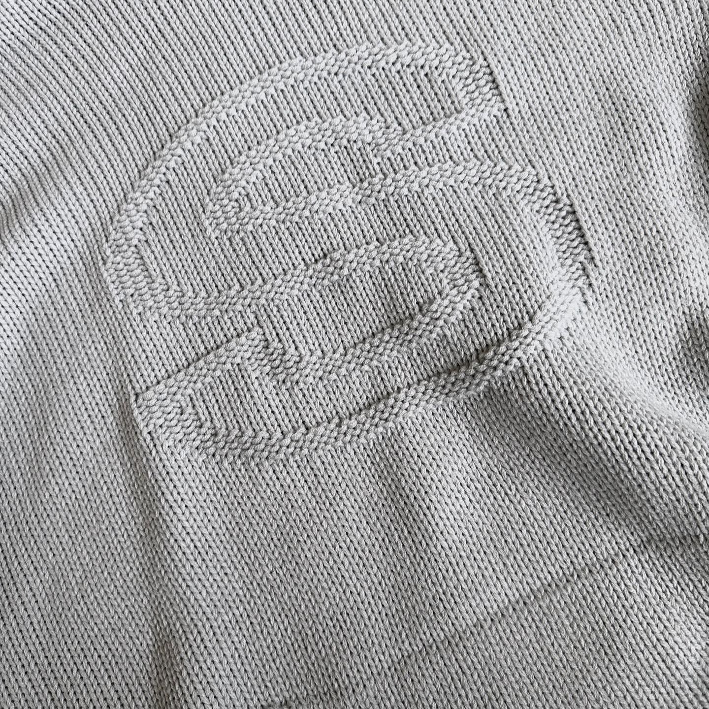 Unisex Pullover Hoodie for Comfort and Style Anytime