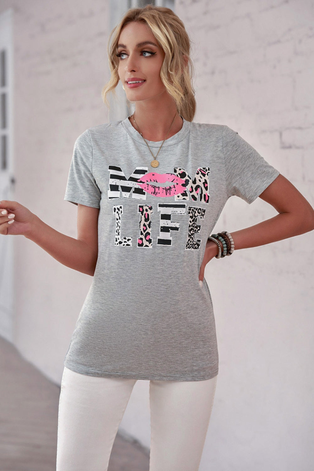 Letter Lip Print Round Neck T-Shirt