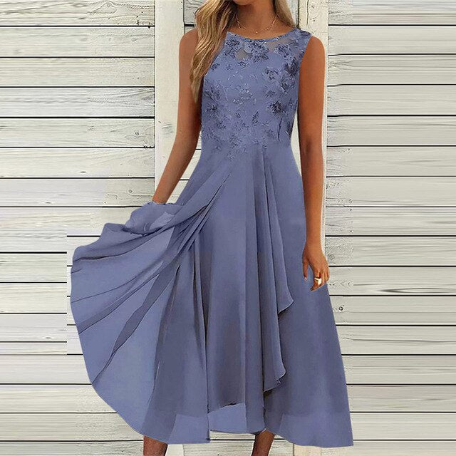 Floral Embroidered Round Neck Sleeveless Layered Midi Dress - View 5