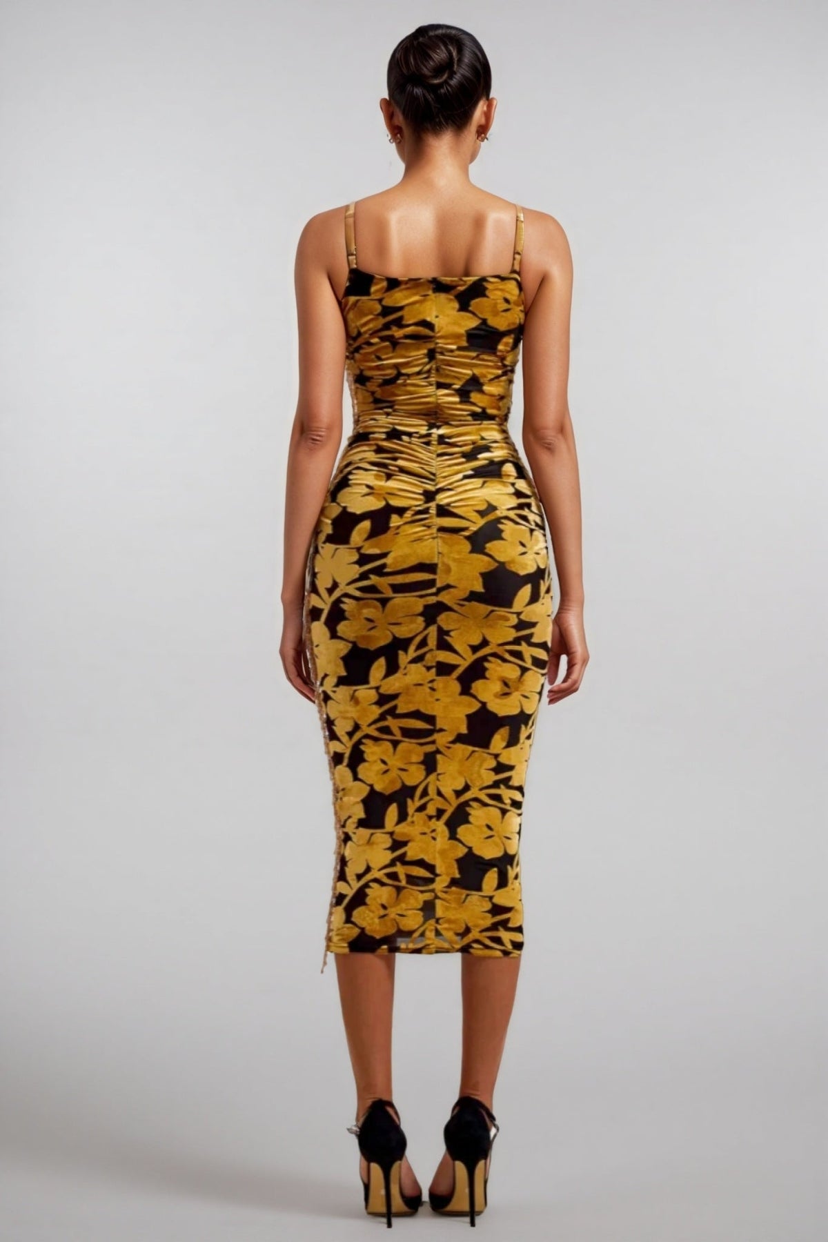 Velvet Floral Spaghetti Strap Ruched Bodycon Midi Dress - View 4