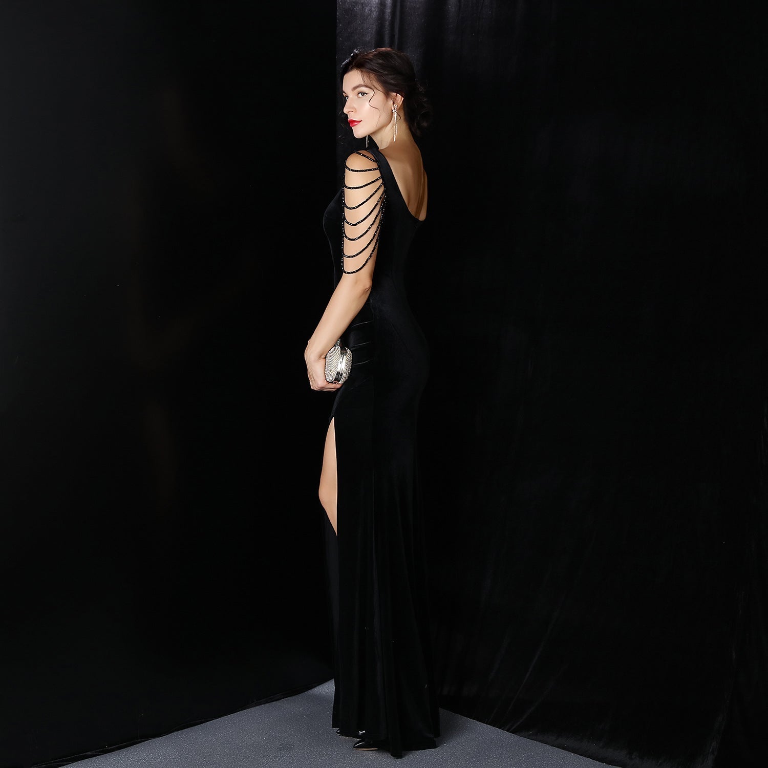 Avery Good Quality Velvet Formal Dress - Fashionpara