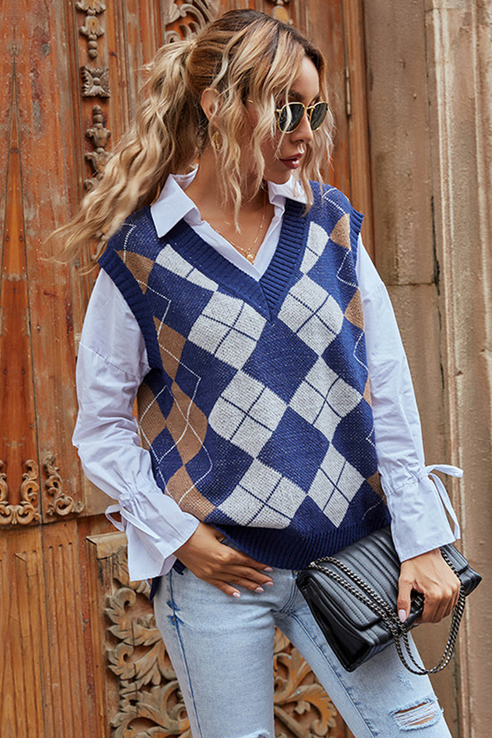 RadyRin V-neck Plaid Knit Sweater Vest for Effortless Style