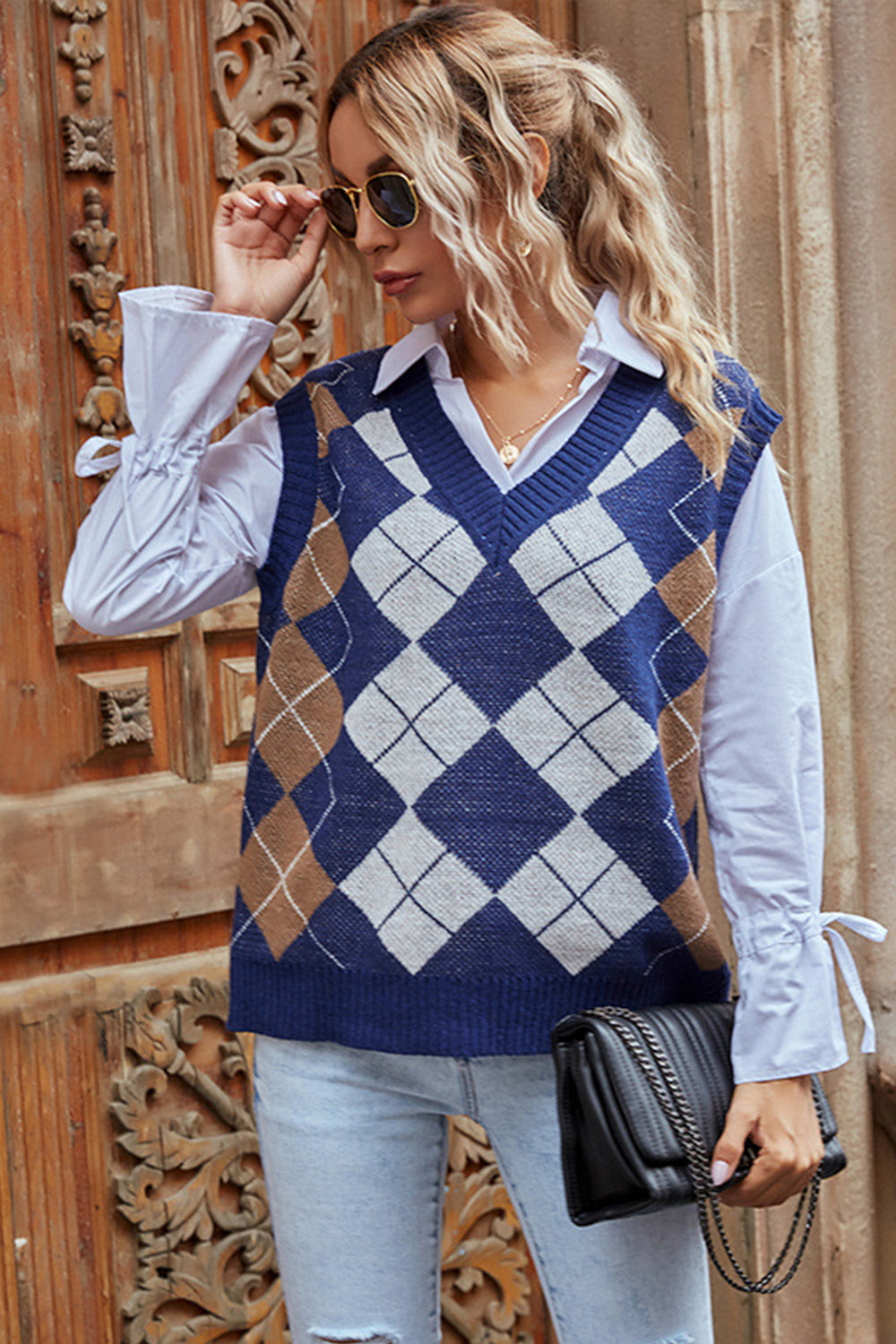 RadyRin V-neck Plaid Knit Sweater Vest for Effortless Style