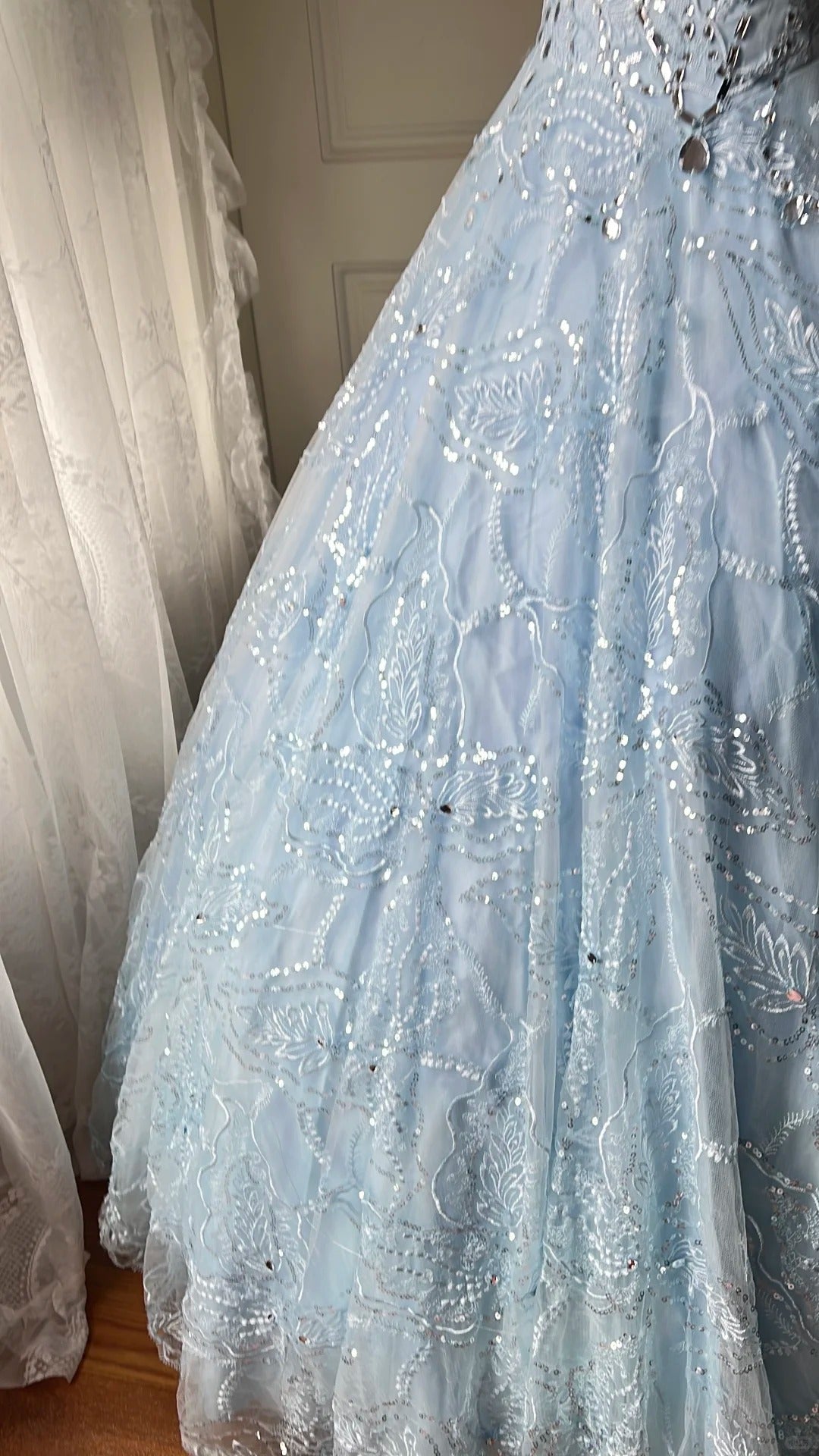 Dreamy Light Blue V-neck Rhinestone Tulle Long Prom Dress Evening Dress P4206
