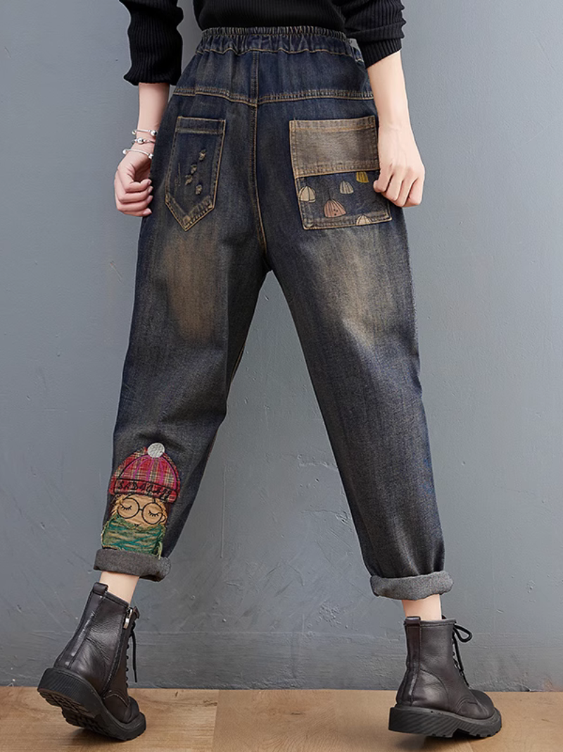 Effortlessly Stylish Cartoon Patch Embroidery Bottom - Fashionpara