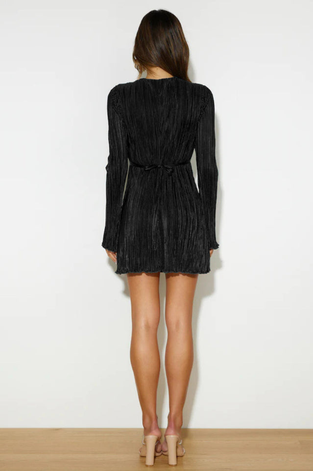Plissé V-Neck Bell Sleeve Keyhole Mini Dress 28