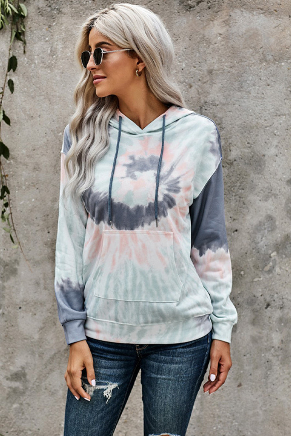 RadyRin Tie-dyed Hooded Pocket Sweater for Cozy Style