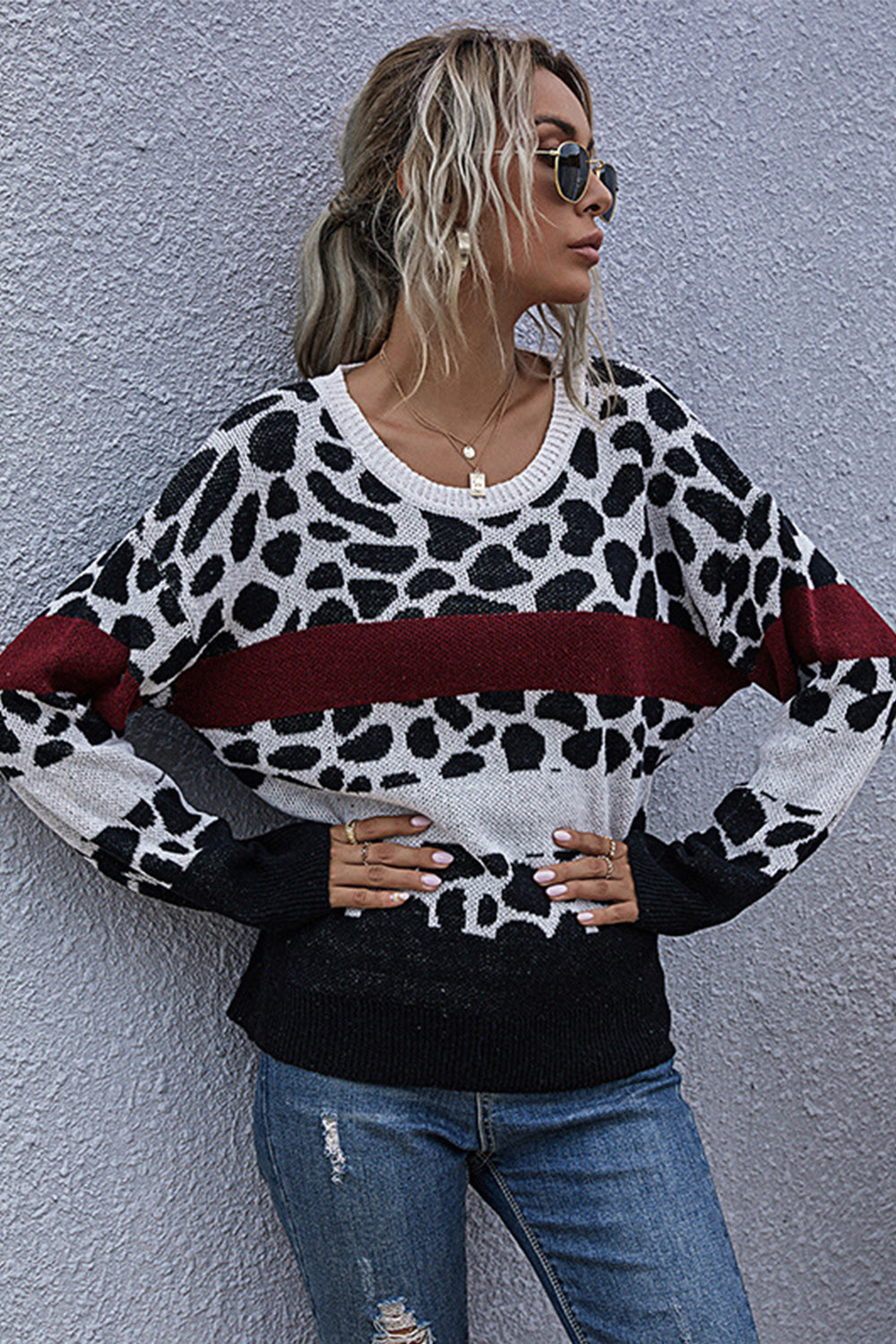 RadyRin Slim-fit Knit Crew Neck Sweater for Effortless Style