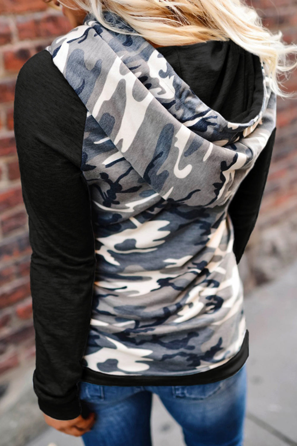 RadyRin Camouflage Hooded Sweater with Piled Collar