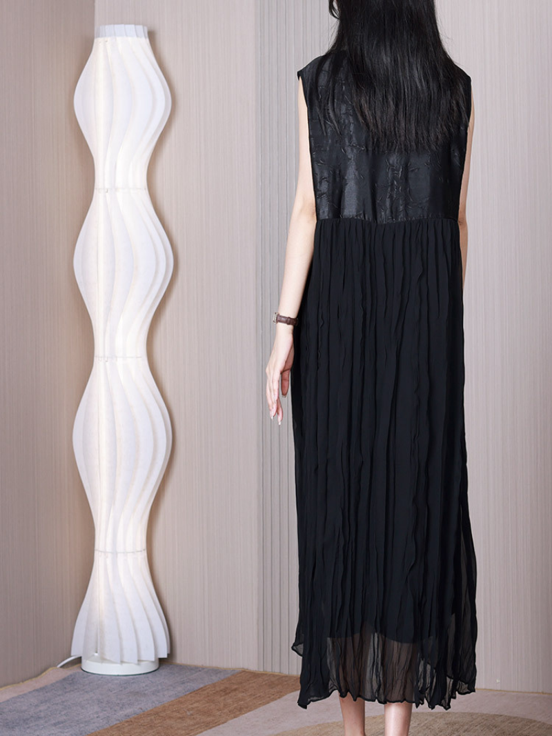 Faux-Leather Yoke Round Neck Sleeveless Pleated Midi Dress 5
