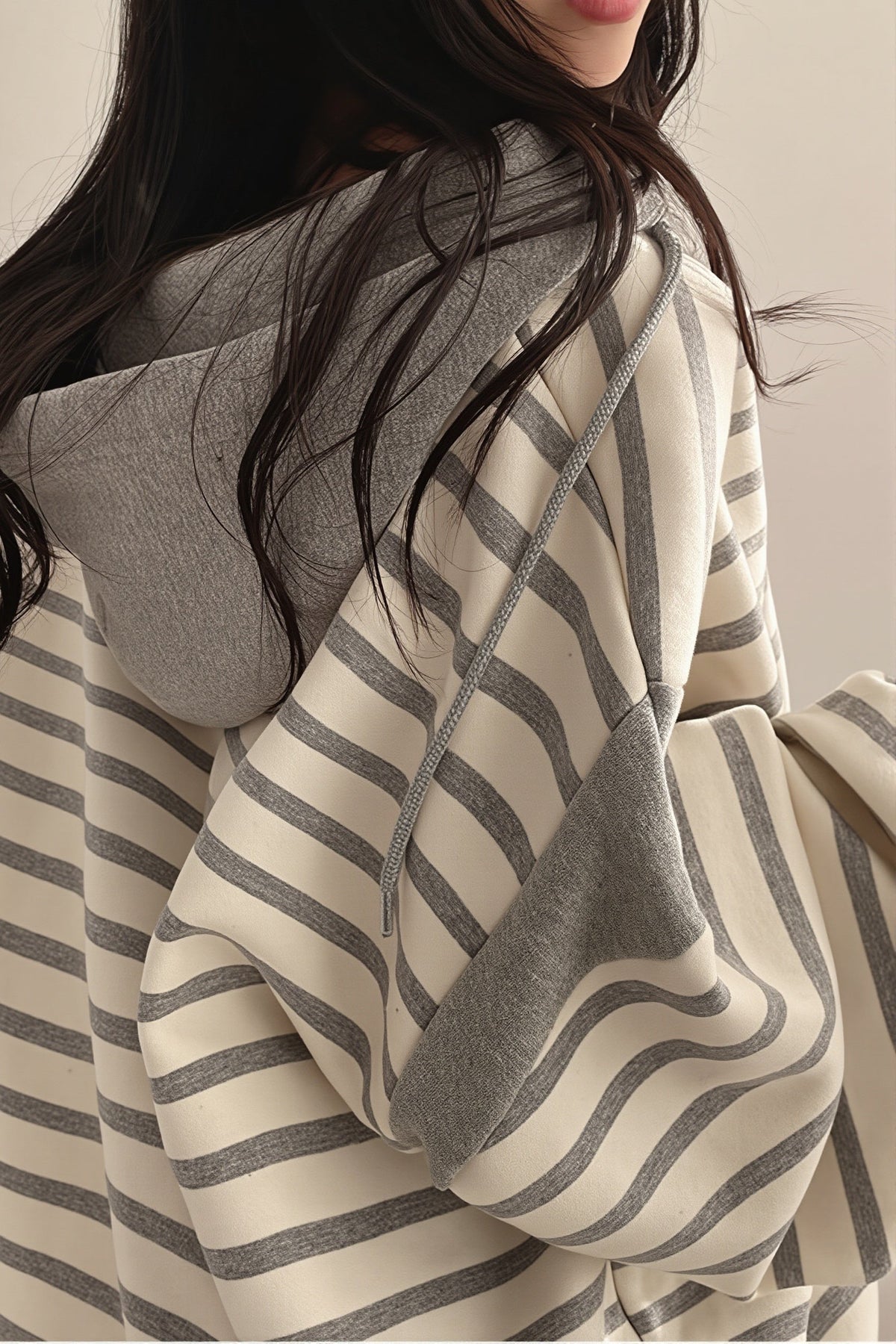 Striped V Neck Pullover Hoodie 3