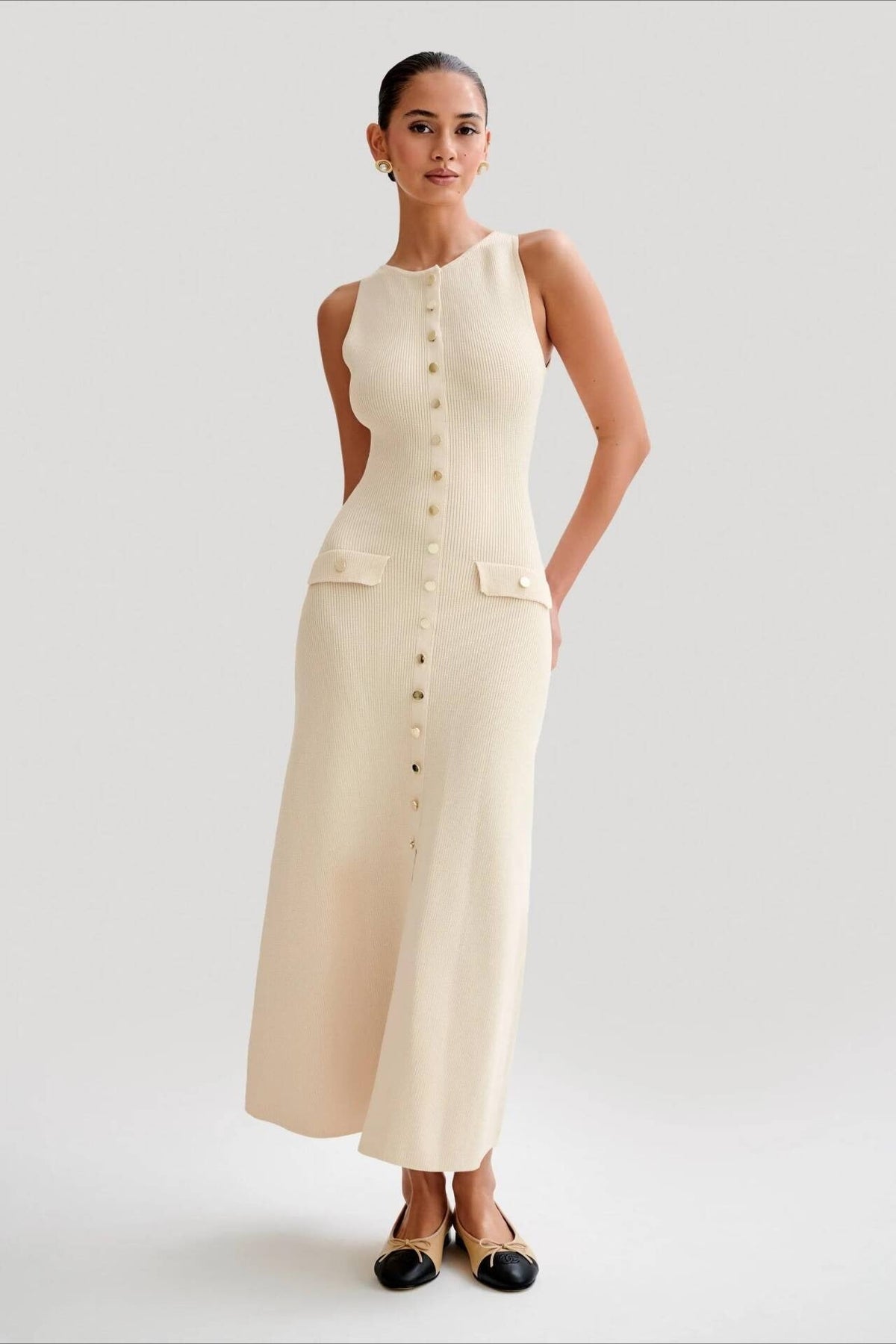 Sleeveless Round Neck Knit Sweater Dress 7