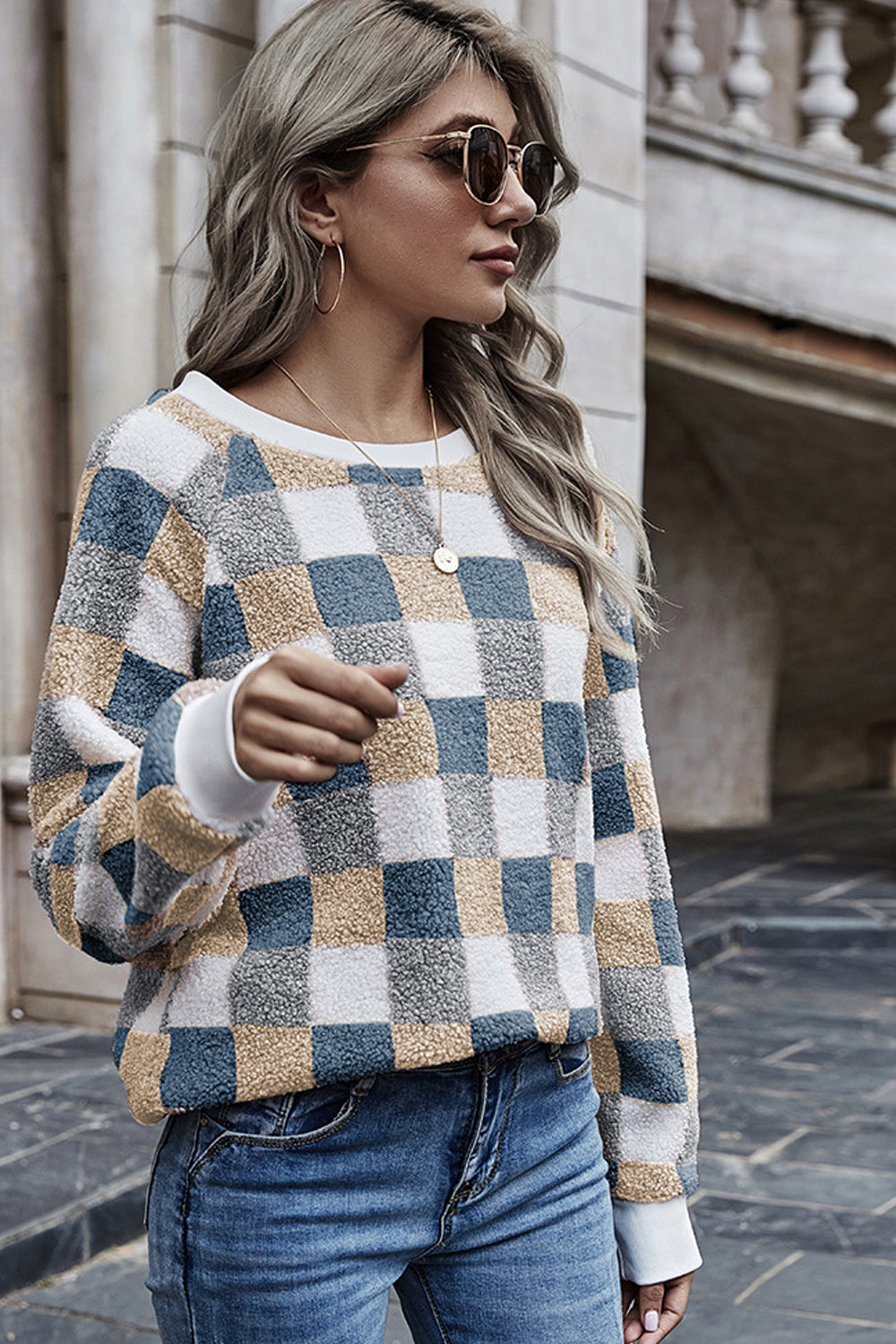 RadyRin Elegant Lamb Sweater for Cozy Sophistication