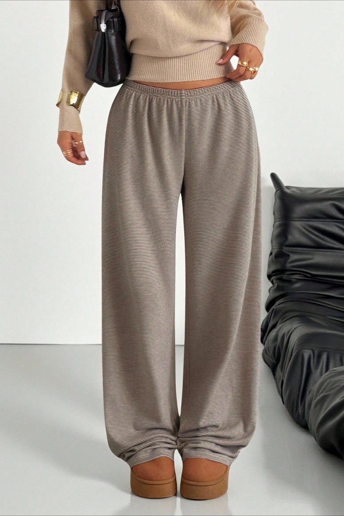 Pin Stripe Elastic Waist Knit Pants