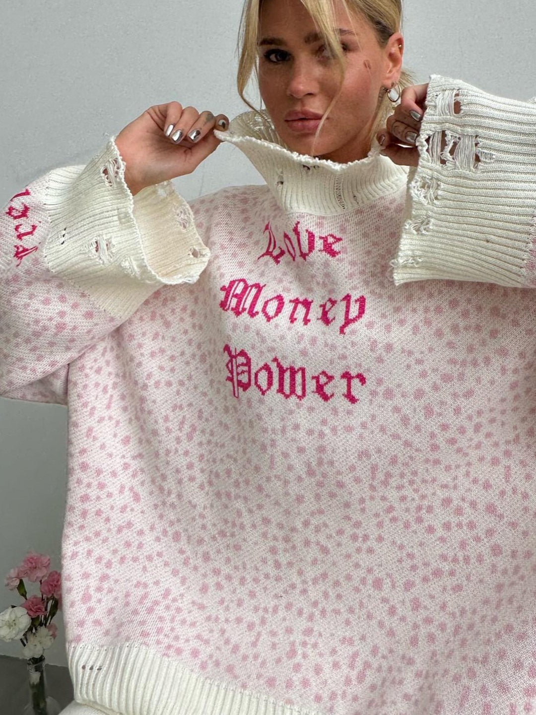 Sophisticated Contrast Knit Pullover Sweater for All Occasions