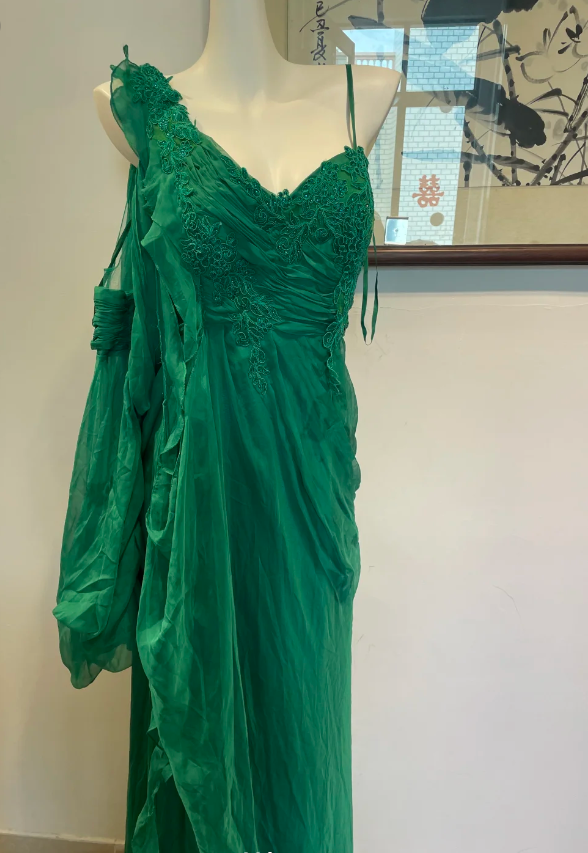 Elegant Green Deep V-Neck Chiffon Long Prom Dress Evening Dress P4272