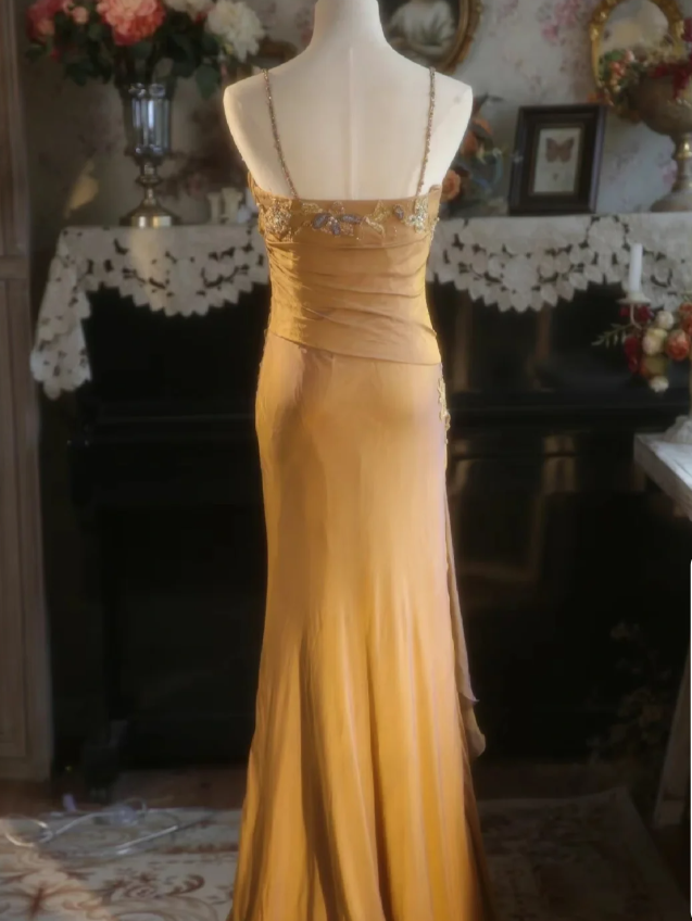 Elegant Ginger Yellow Mermaid V-neck Beaded Embroidered Satin Prom Dress Evening Dress P4299