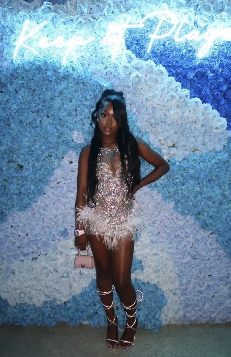 Women's White Short Prom Dress Crystal Beaded Sparkly Birthday Party Dress Homecoming Dress - Fashionpara