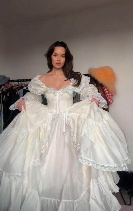 A Line Long Sleeves Off Shoulder Long Wedding Dresses Evening Gown