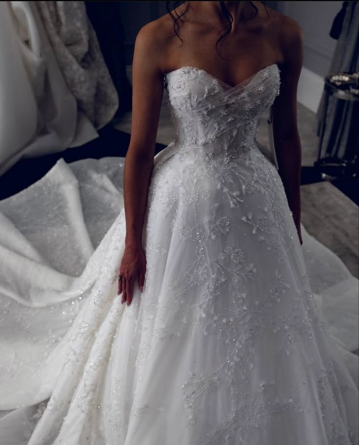 A Line Strapless Elegant Wedding Dress Long Bridal Gown