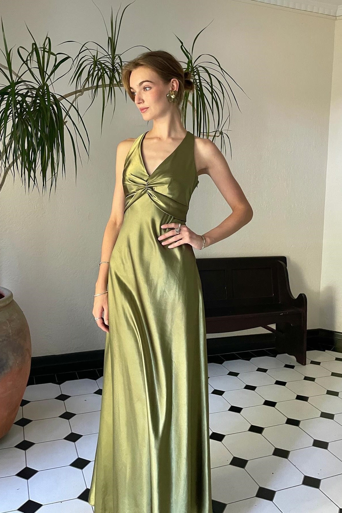 Trendy Sheath Halter Neck Purple Long Party Dress with Open Back Bowknot