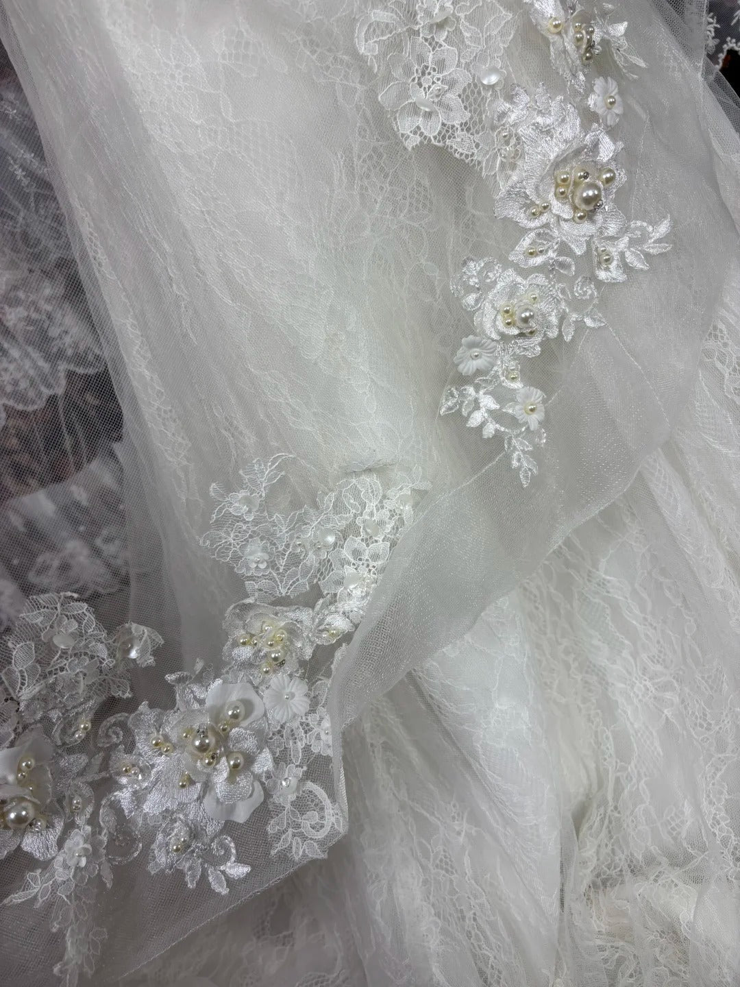 Mermaid Lace Tulle Pearls Long Princess Wedding Dress