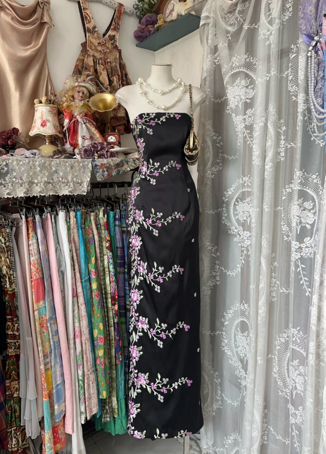 Vintage Black Strapless Satin Sheath Long Evening Dress Formal Birthday Party Gown D1620