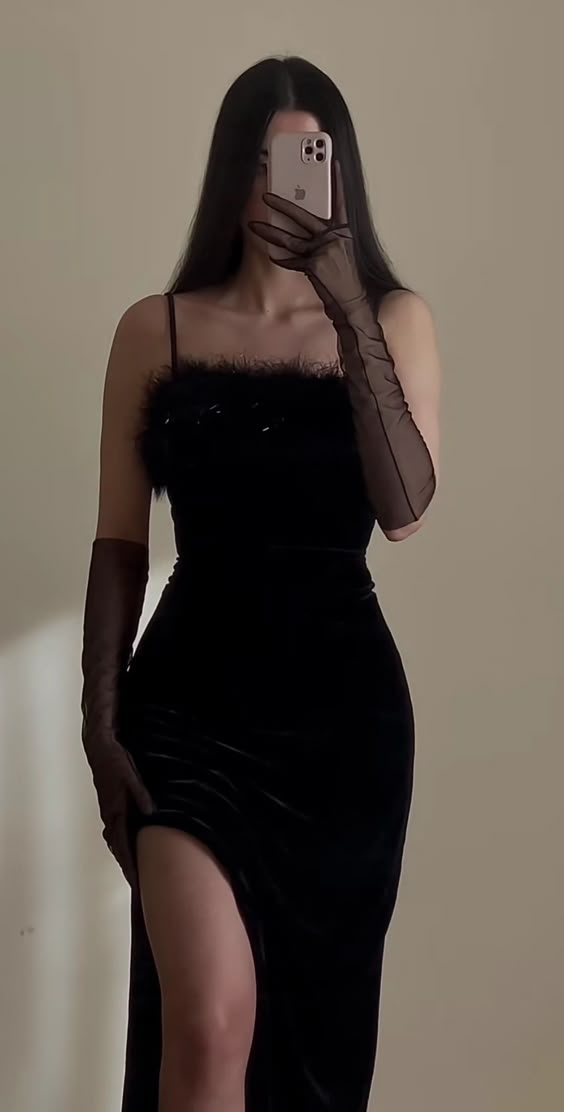 Mermaid Straps Long Slit Black Feather Prom Dresses - Fashionpara