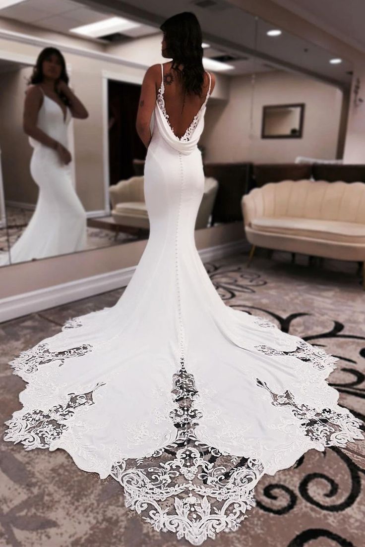 Unique Mermaid V Neck Satin Wedding Dress with Appliques