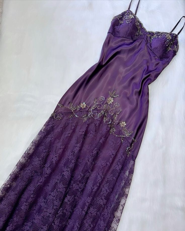 Vintage purple dress with flower accents Formal Evening Dress - Fashionpara