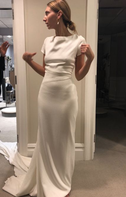 White Casual Wedding Dress With Train Sexy Mermaid Bridal Gowns