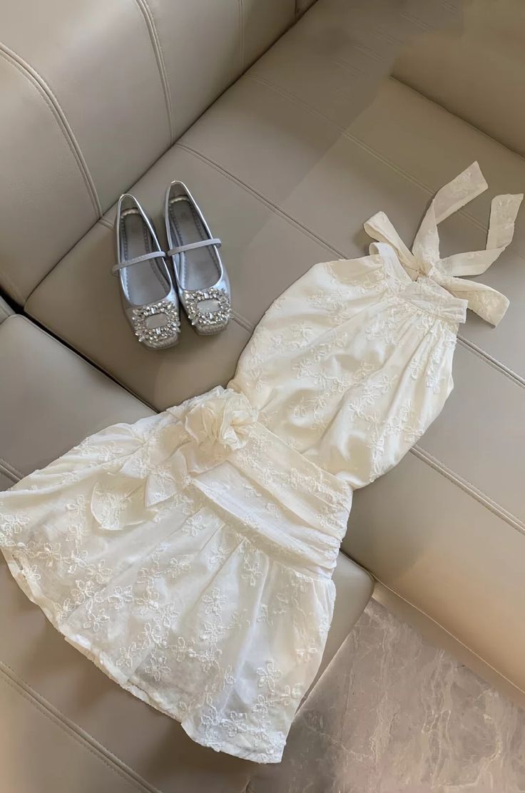 Sexy Ivory Lace Short Prom Dress Mini Birthday Party Dress Homecoming Dress - Fashionpara