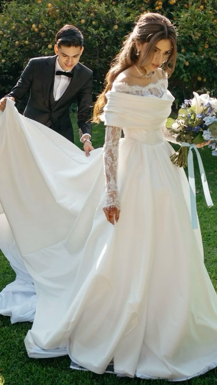 A Line Off Shoulder Lace Long Wedding Dress Bridal Dresses