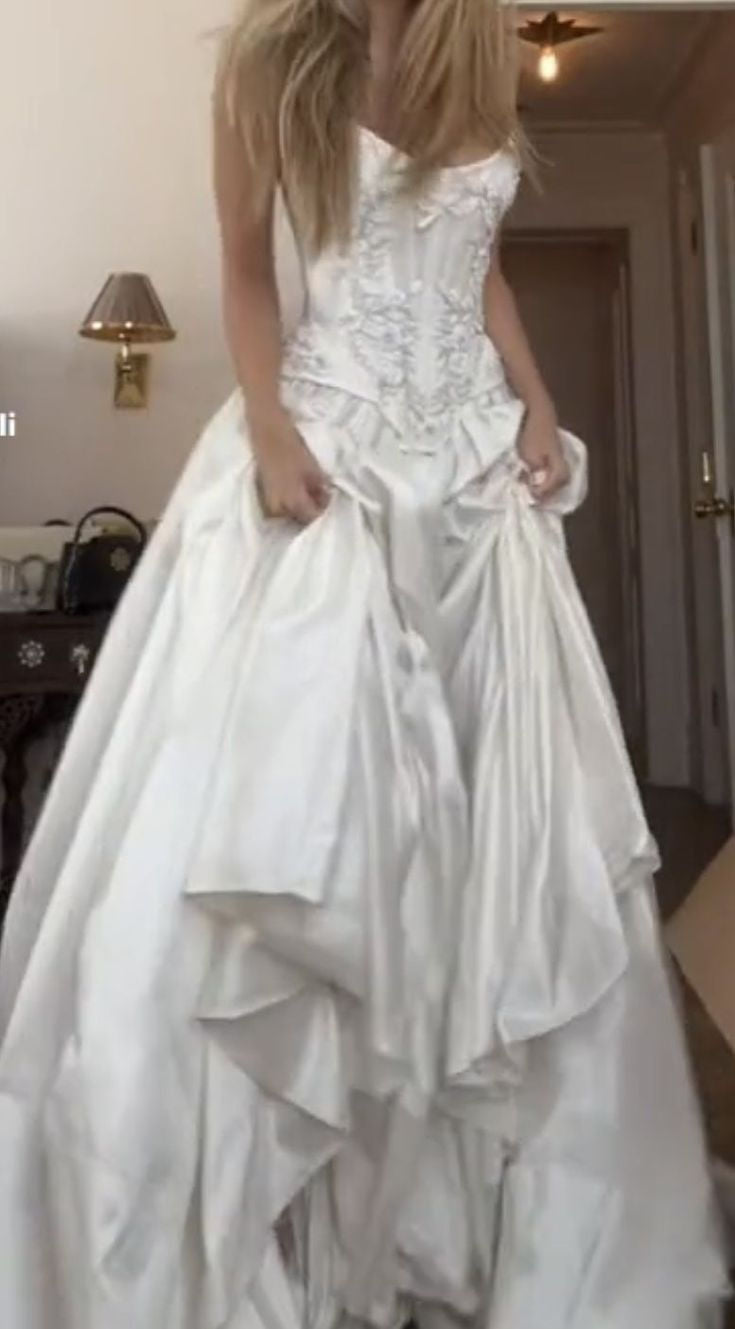 A Line Lace Up Back Strapless Wedding Dresses,Simple Bridal Gowns,Long Beautiful Bridal Gown