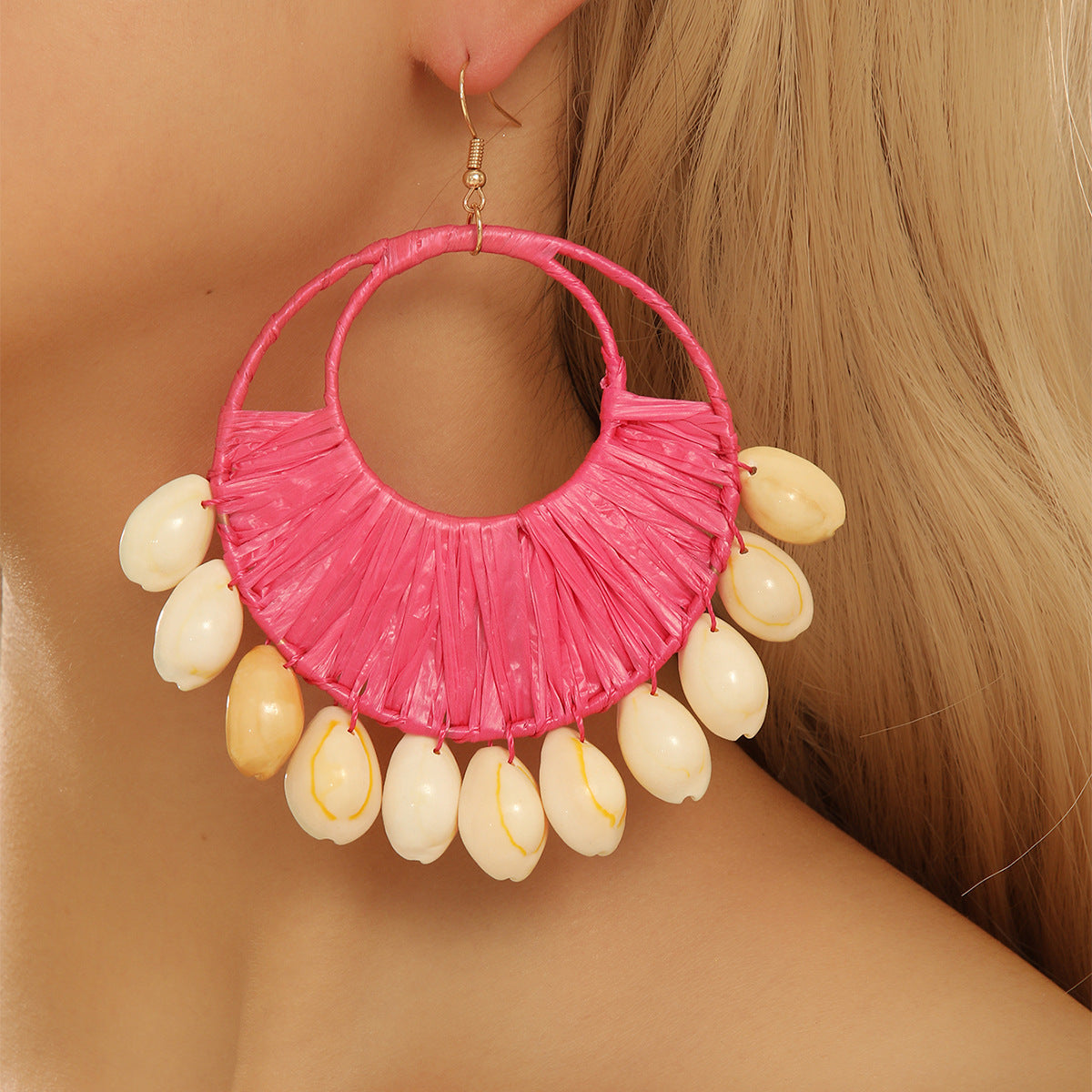 Shell Scallop Earrings