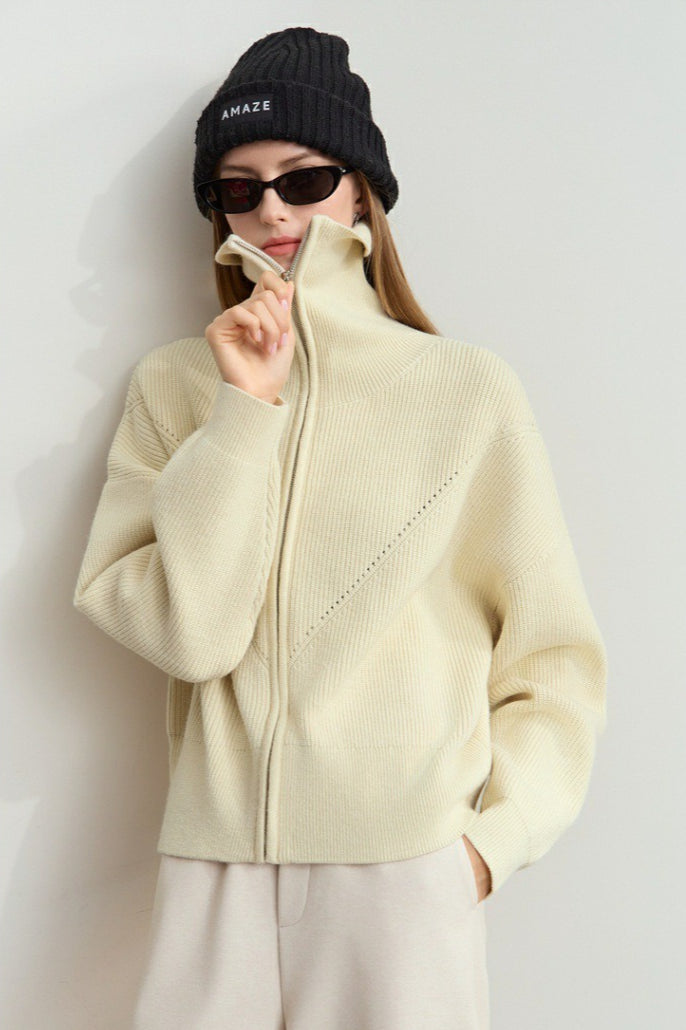 Thick Knit Zip Cardigan with Naval Collar for Cozy Elegance